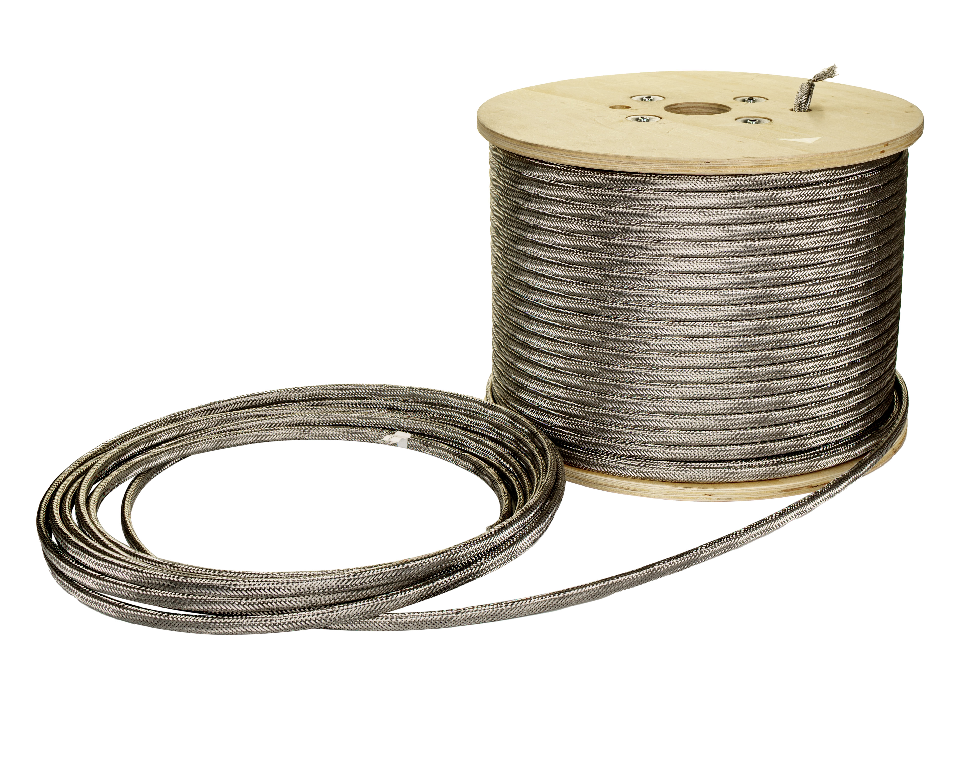 Extherm 31CMK25-CT-250 саморегулирующийся нагревательный кабель 31 Вт/м, оболочка термопласт, 15AWG, внешняя броня (оплетка) из нержавеющих проволок, катушка 250м.